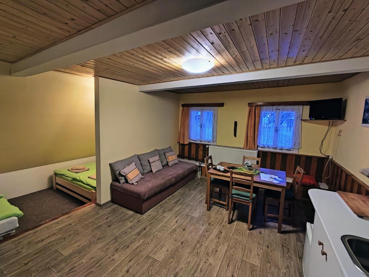 Hotel Penzion Pod můstky Harrachov Esterno foto
